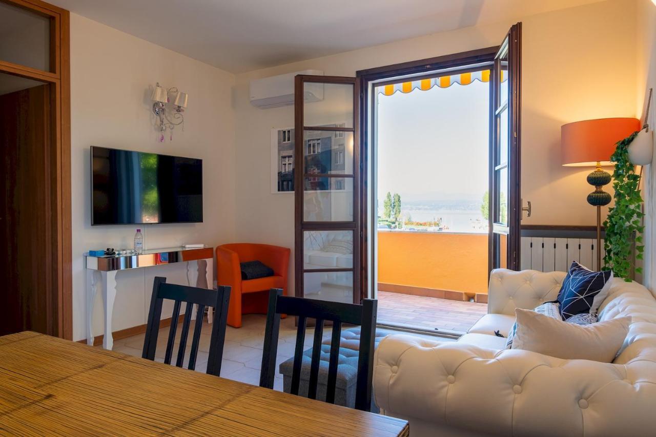 シルミオーネLa Casa Sul Porto - Italian Homingアパートメント エクステリア 写真