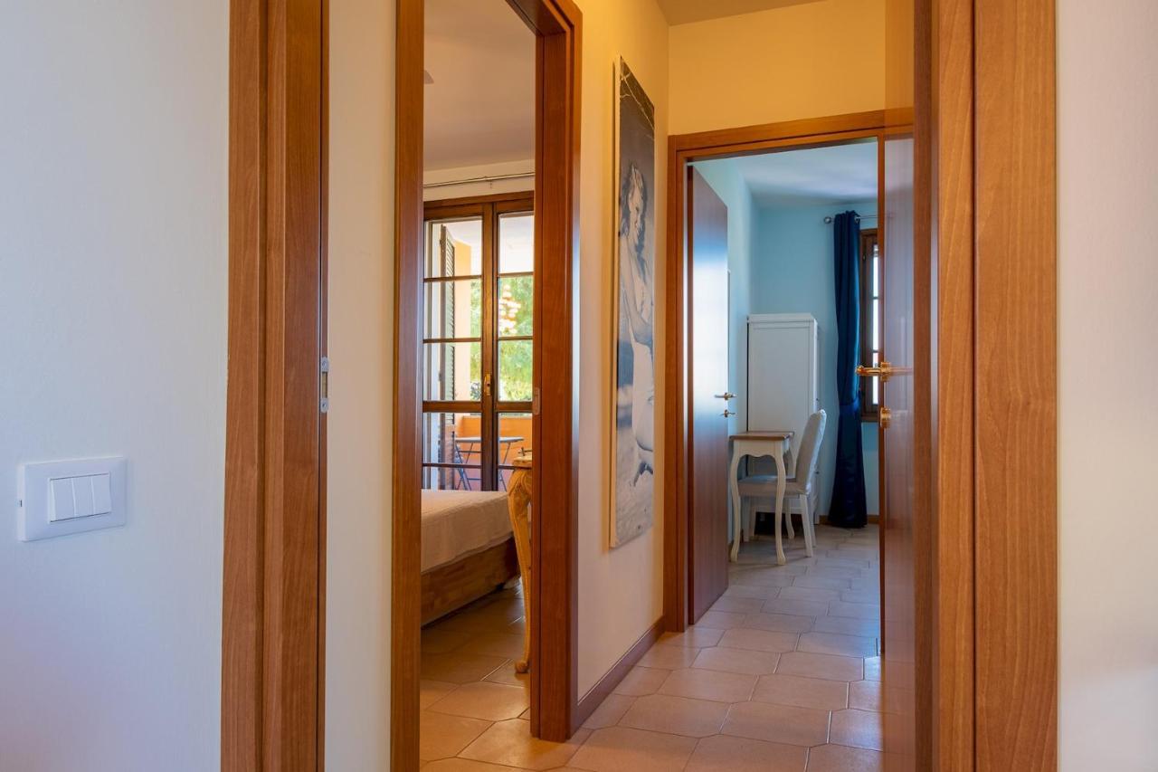 シルミオーネLa Casa Sul Porto - Italian Homingアパートメント エクステリア 写真