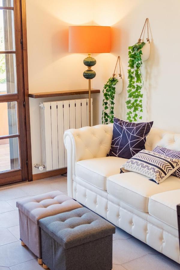 シルミオーネLa Casa Sul Porto - Italian Homingアパートメント エクステリア 写真