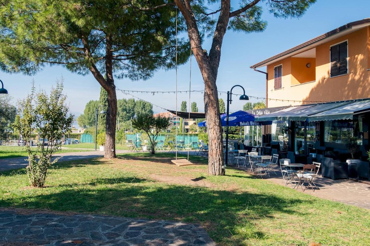 シルミオーネLa Casa Sul Porto - Italian Homingアパートメント エクステリア 写真